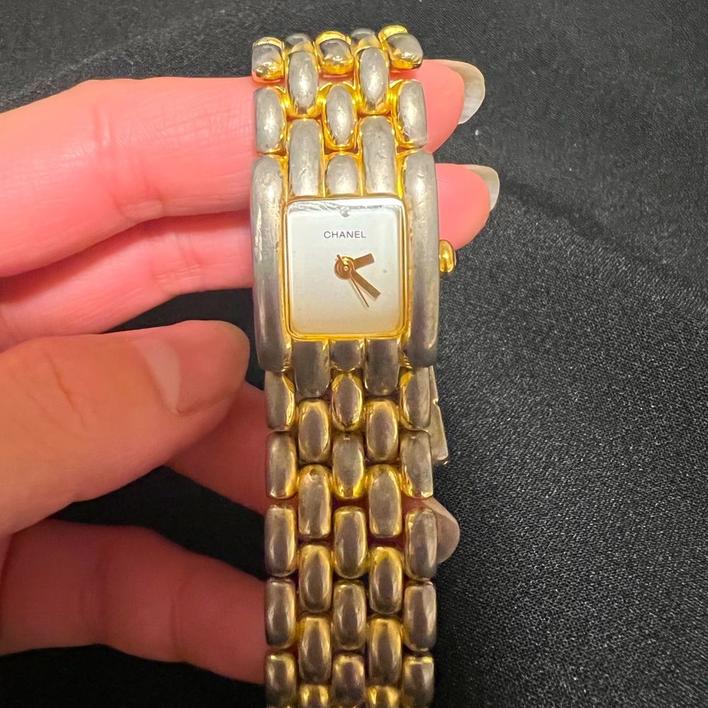 Chanel style vintage watch